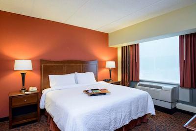 هامپتون این فیلادلفیا سنتر سیتی-کنونشن سنتر