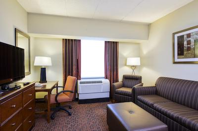 هامپتون این فیلادلفیا سنتر سیتی-کنونشن سنتر