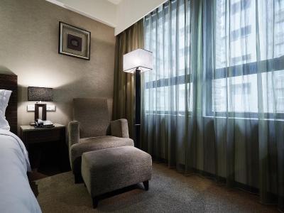 د تانگو لینسن