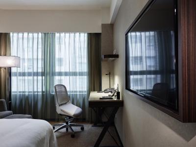 د تانگو لینسن