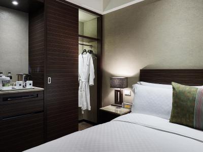 د تانگو لینسن