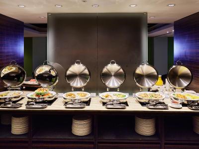 د تانگو لینسن