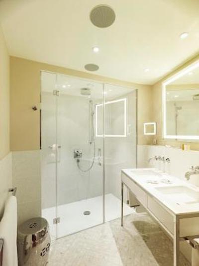 سانز اسوسی وین