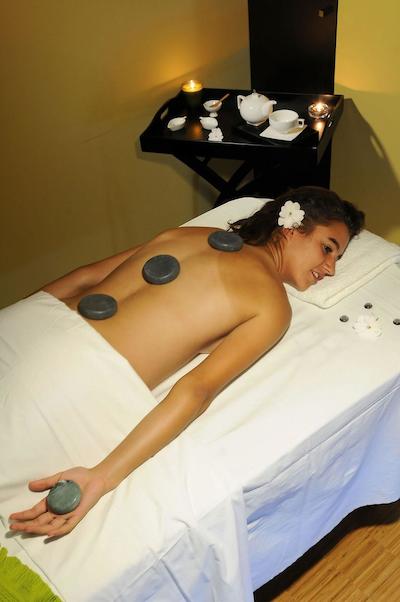 اُپن ویلیج اسپرتز هتل اند اسپا کلوب