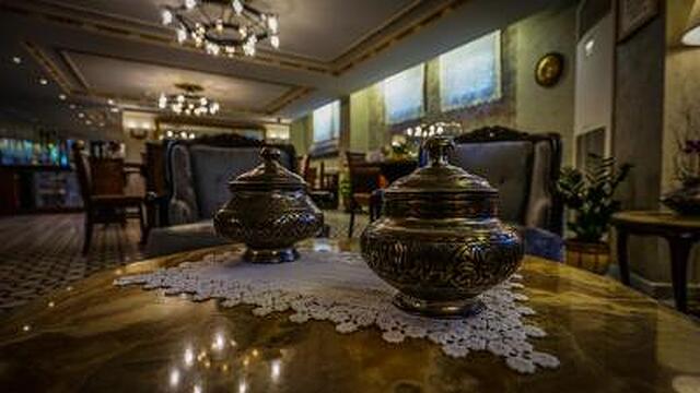 یوسف پاشا کوناگی-اسپشیال کلس