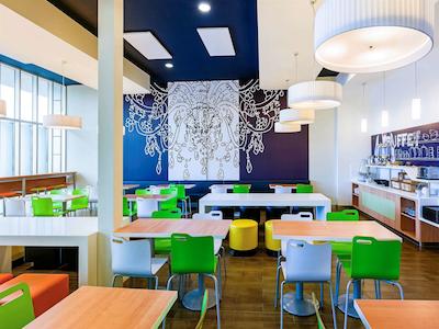 ایبیز بوجت اوکلاند آیرپرت