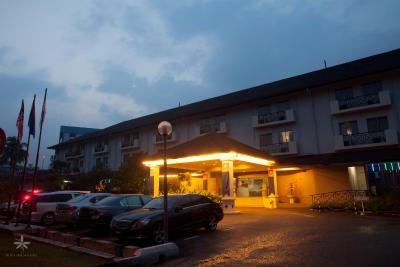 هتل سری مالسیا جهر باهرو