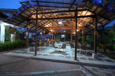 هتل سری مالسیا جهر باهرو