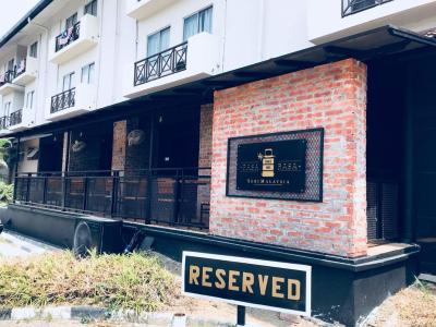 هتل سری مالسیا جهر باهرو