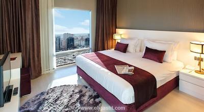 فلورا سوئیتس