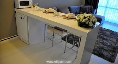 فلورا سوئیتس