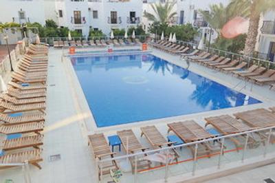 دیلک اپارت هتل