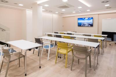 هتل اسپیز اند اسپیز