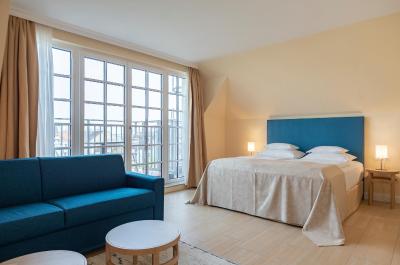 هتل اسپیز اند اسپیز