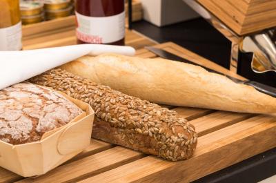 هتل اسپیز اند اسپیز