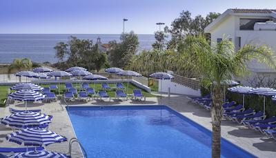 ایریز بیچ هتل