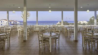 ایریز بیچ هتل