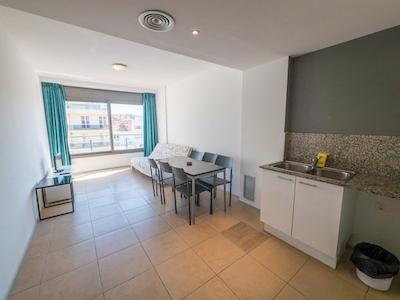 اپارتمنتز نیو در