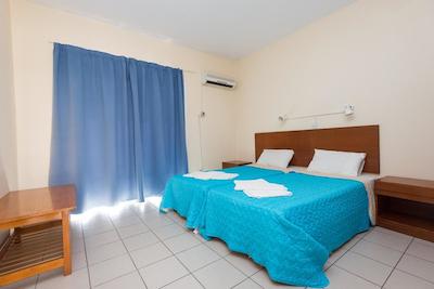 الینا هتل اپارتمنتز