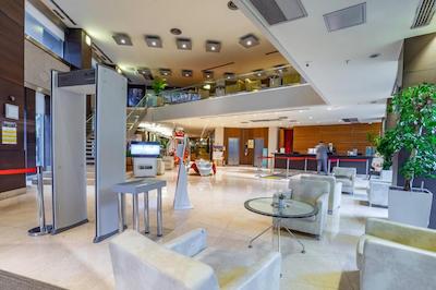 پوینت هتل تکسیم