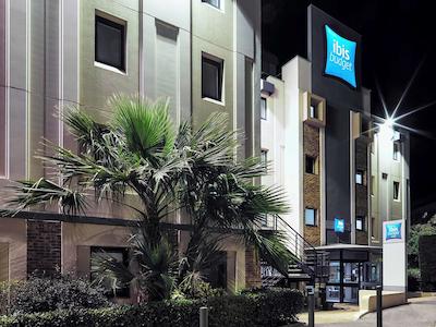 ایبیز بوجت مارسیل پرادو پارک دز اکسپسیشنز