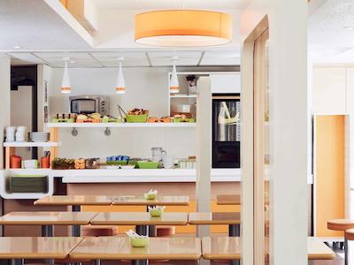 ایبیز بوجت مارسیل پرادو پارک دز اکسپسیشنز