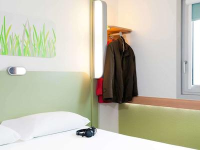 ایبیز بوجت بیکنسفیلد