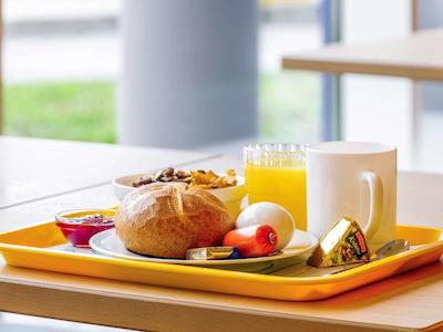 ایبیز بوجت ل مانز سنتر