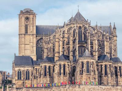 ایبیز بوجت ل مانز سنتر