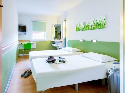 ایبیز بوجت بیلفلد سیتی اُست