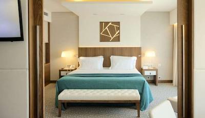 اپیک سانا لیسبا هتل