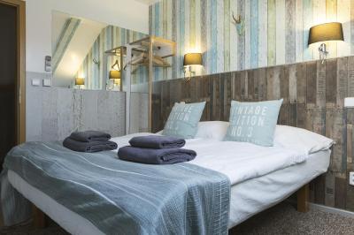 ریال کورت اپارتمنتز