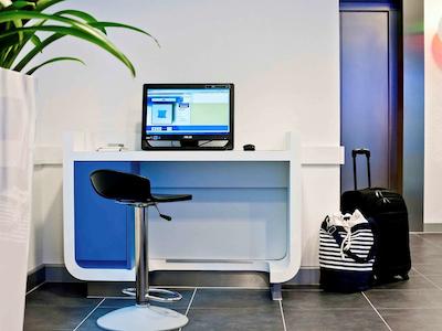 ایبیز بوجت برلین آلکساندرپلاتز