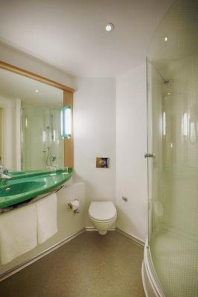 آیبیس استانبول زیتون بورنو