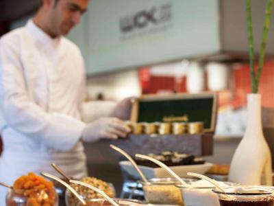 آیبیس استانبول زیتون بورنو