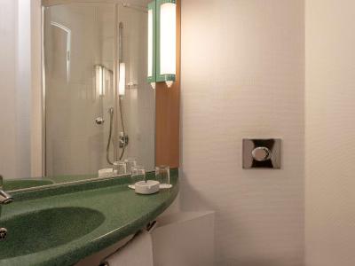 آیبیس استانبول زیتون بورنو