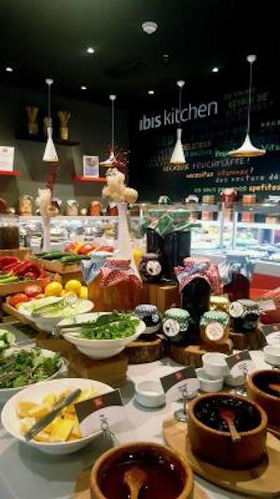 آیبیس استانبول زیتون بورنو