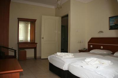 توین اپارت هتل