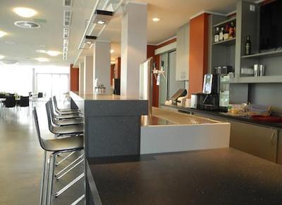 هتل اسپرتفروم رستک