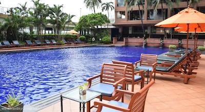 رامادا پلازا بانکوک منام ریورساید