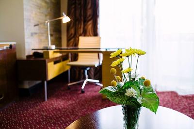 د بما نیربی