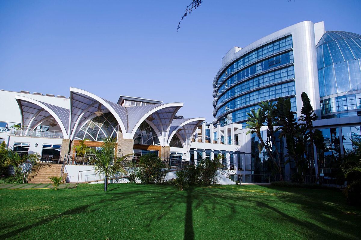 د بما نیربی