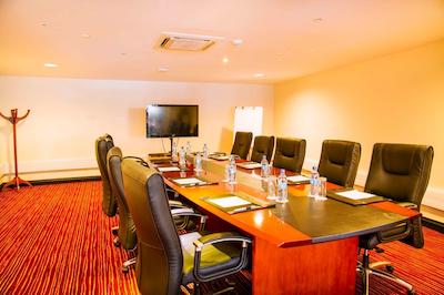 د بما نیربی