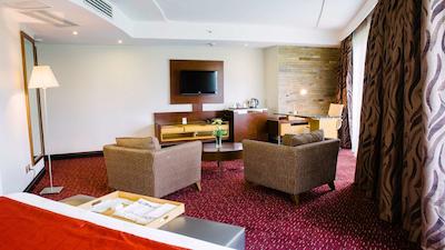 د بما نیربی