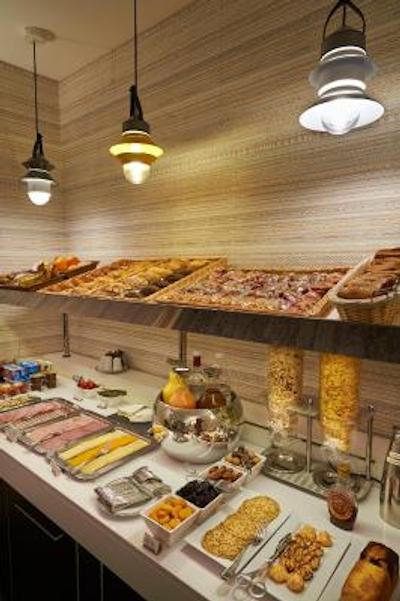 بست وسترن پرمیر هتل بن اچ اُنا-بردیوکس