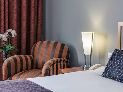 مرکور آلبوری