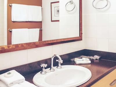 مرکور آلبوری