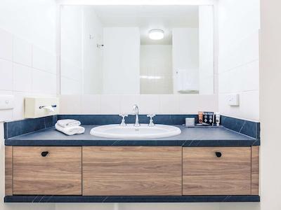 مرکور آلبوری