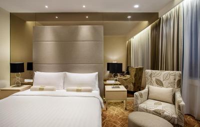 منارا پنینسولا