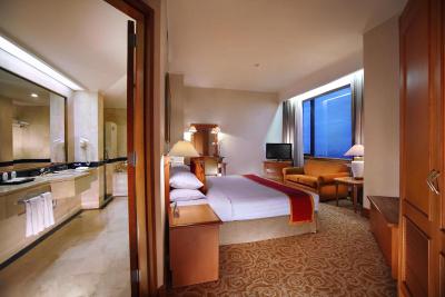 منارا پنینسولا